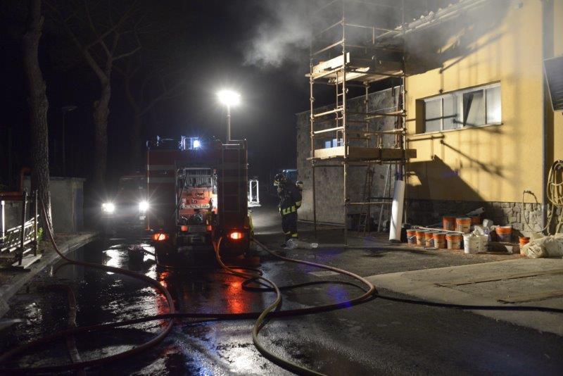 L'incendio alla centrale Enel di Capraia 