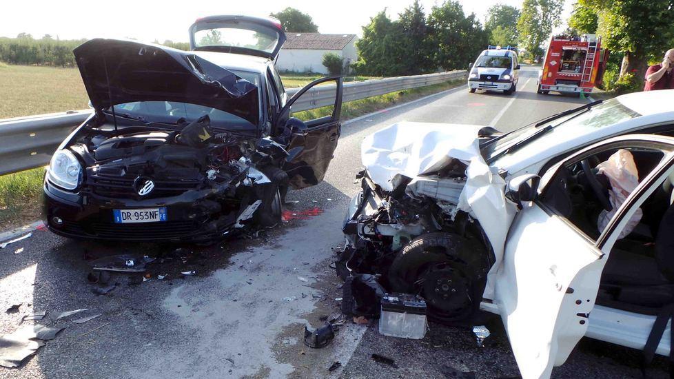 Ponte Rodoni, in rianimazione due delle donne ferite nello scontro