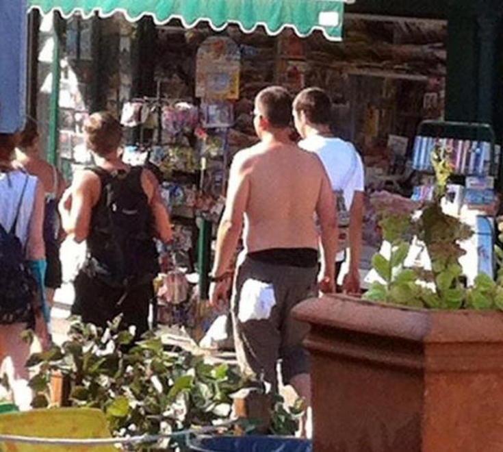 Regolamento sul decoro i turisti lo ignorano 