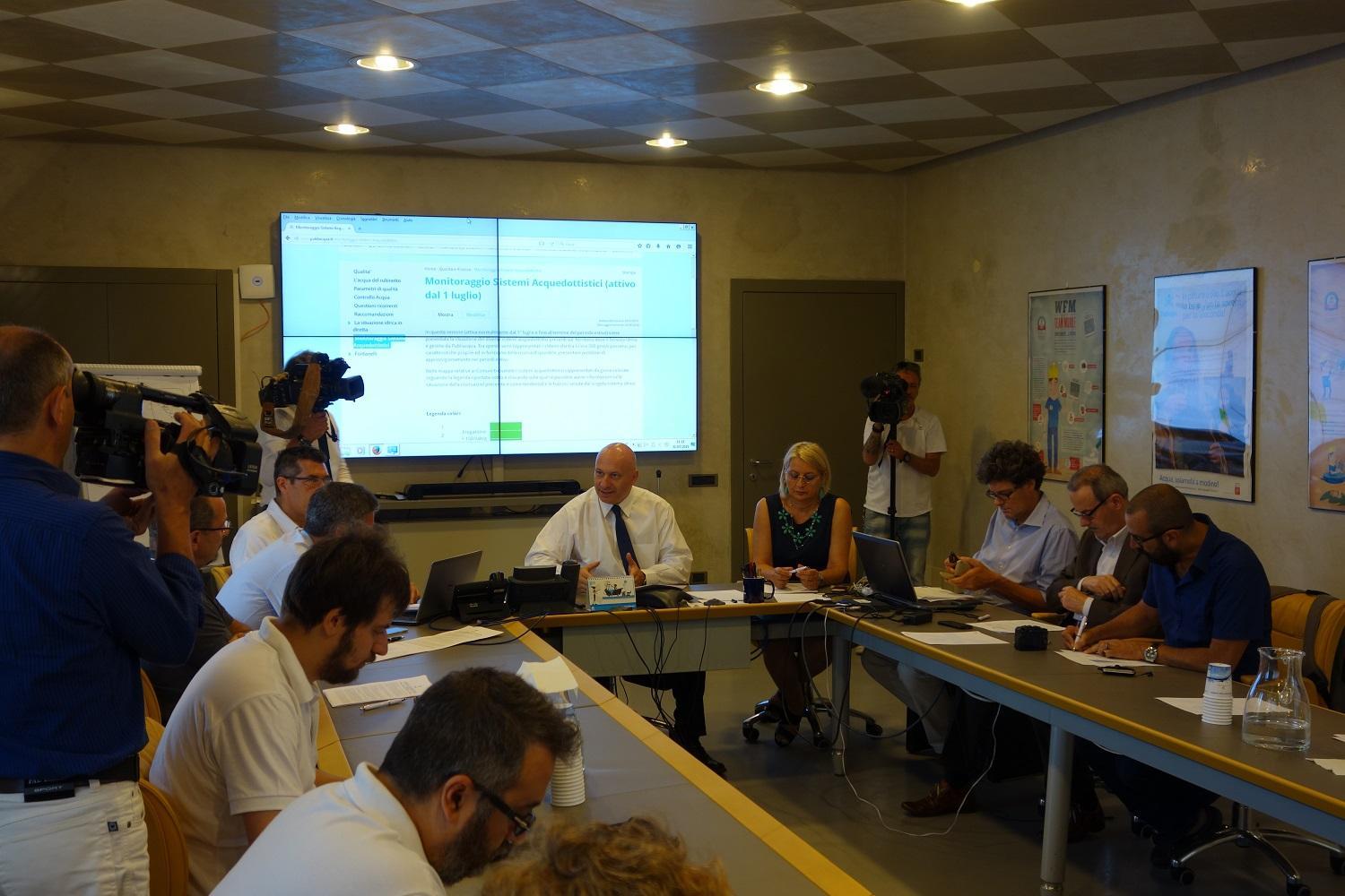 La conferenza stampa di Publiacqua