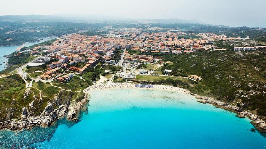 Santa Teresa e Maddalena, spiagge a misura di bimbi