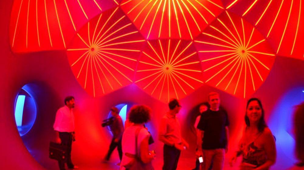 Effetto Venezia: tutti pazzi per il Luminarium