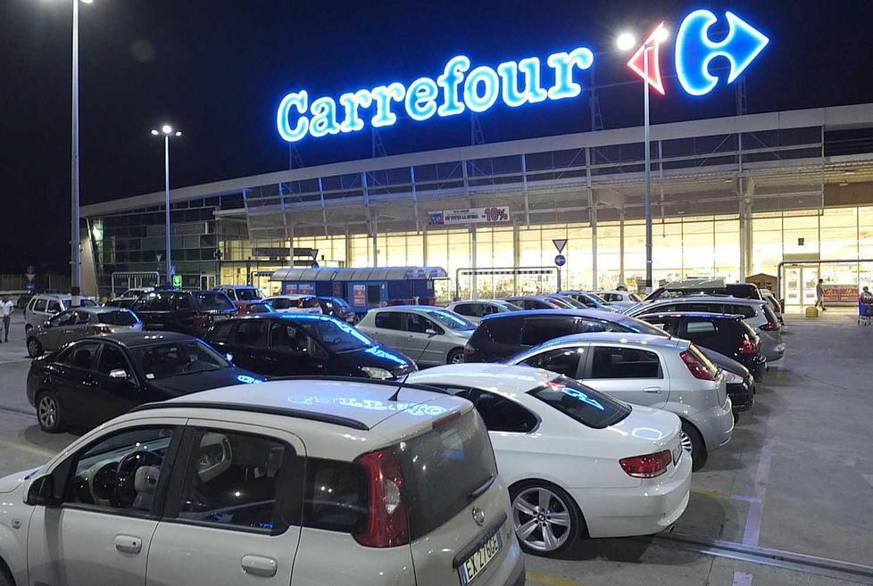 Carrefour, sindacati sul piede di guerra