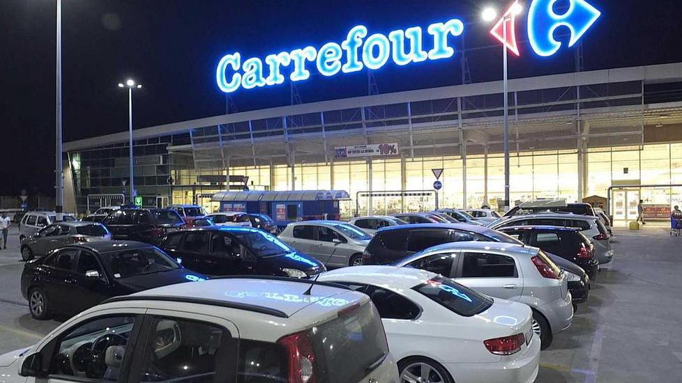 Carrefour, sindacati sul piede di guerra
