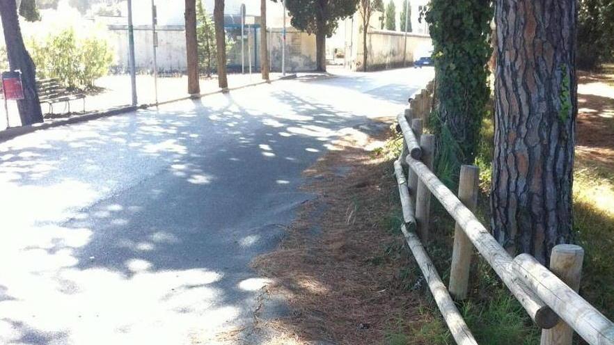Trecento firme contro buche e degrado