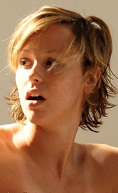 Il volto di “Fede” contro chi sporca 