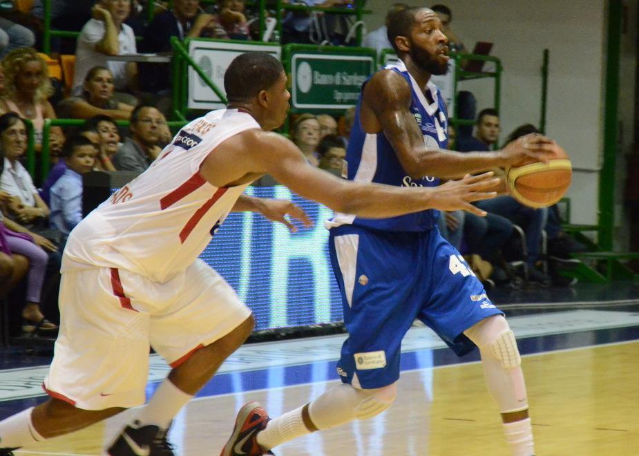 Dinamo, sotto canestro sarà un’estate da Eurolega 