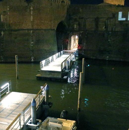 Il ponte chiuso: una nota stonata ad Effetto Venezia