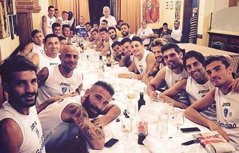 Prima cena di squadra con due ospiti speciali