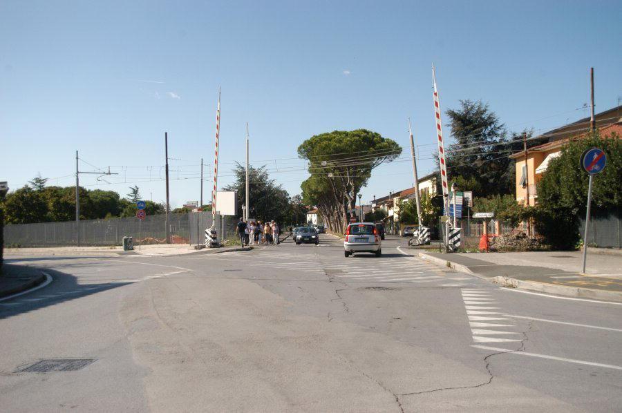 Via del Marmigliaio prima del taglio dei pini