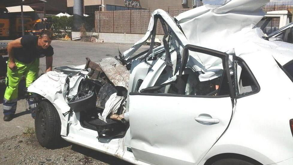 Schianto sull’autostrada, indagato il camionista