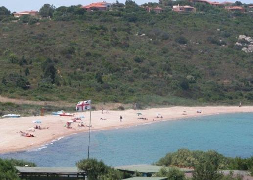 Turista pisano muore di infarto mentre fa il bagno
