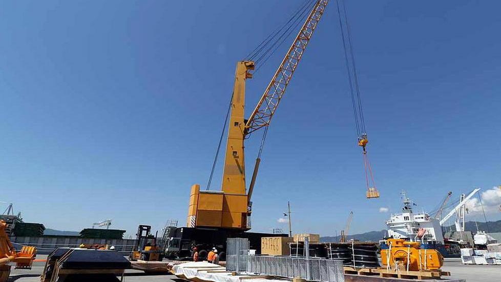 Ecologisti e cittadini contro il Waterfront