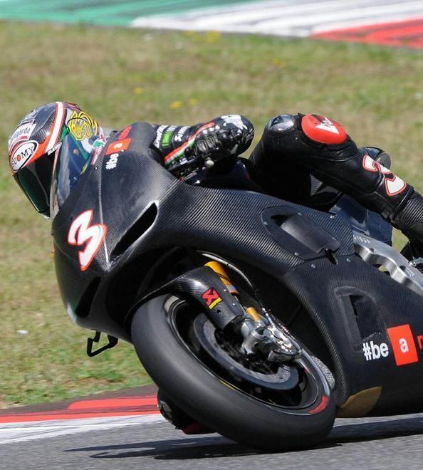 Superbike, Max Biaggi sul podio a 44 anni: «Risultato incredibile» 