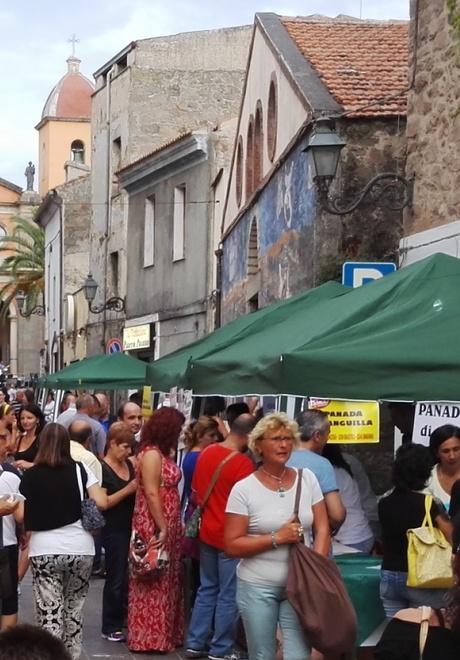 Sagra della panada, migliaia di persone affollano Oschiri 