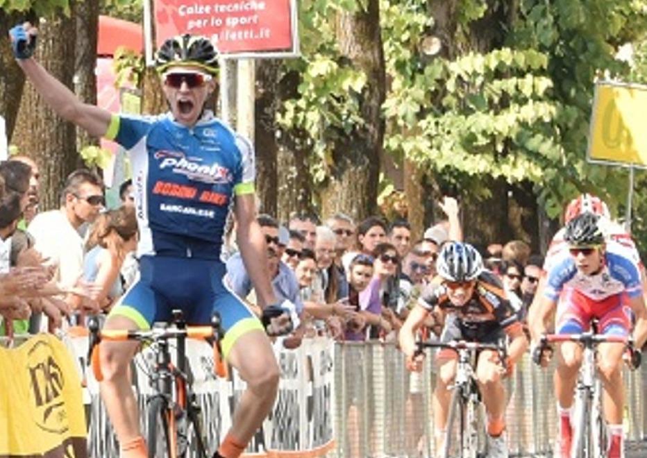 Aleotti brucia tutti in volata a Decima Piccinini buon quinto 