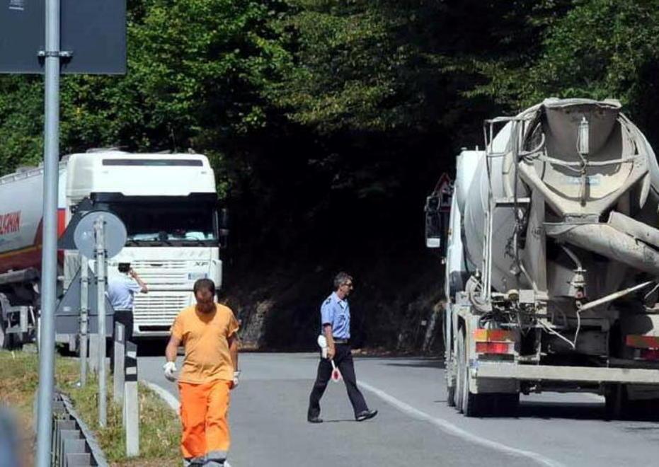 Automobilisti denunciano: a Gassano variante colabrodo 