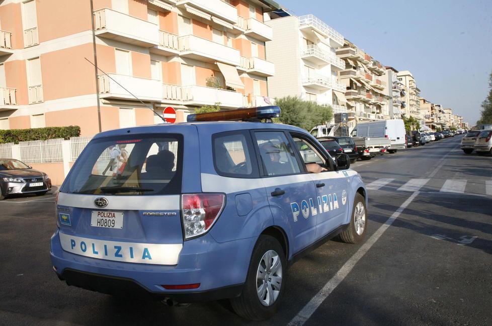 Picchia il padre per l’eroina Poi gli chiede scusa