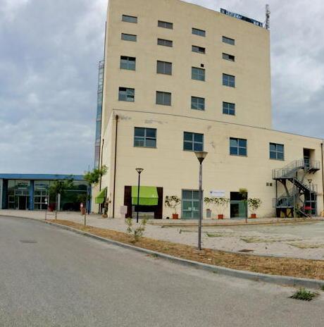 A rischio i 13 dipendenti di Confcommercio 