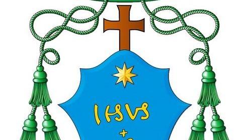 Uno scudo con una stella a otto punte e il simbolo del Sacro Cuore