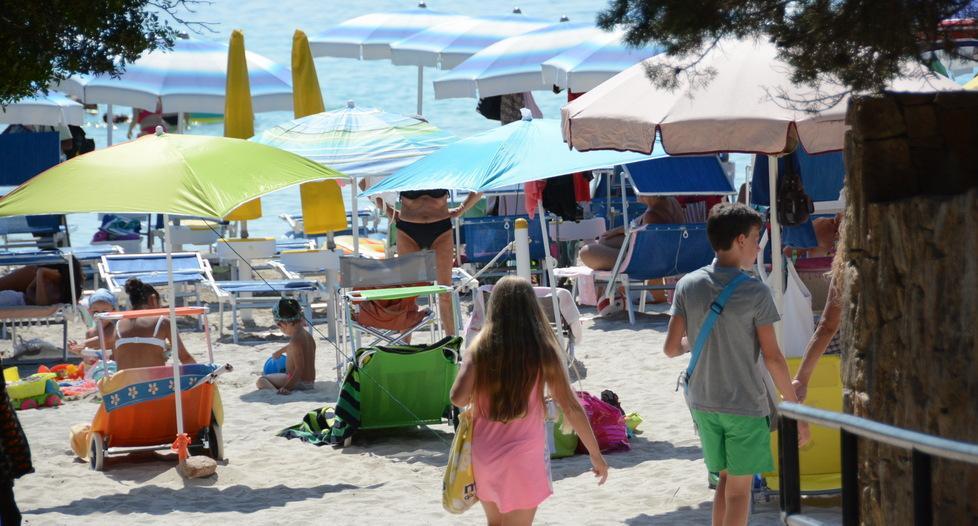 Porto Istana, bel mare e pochi servizi 