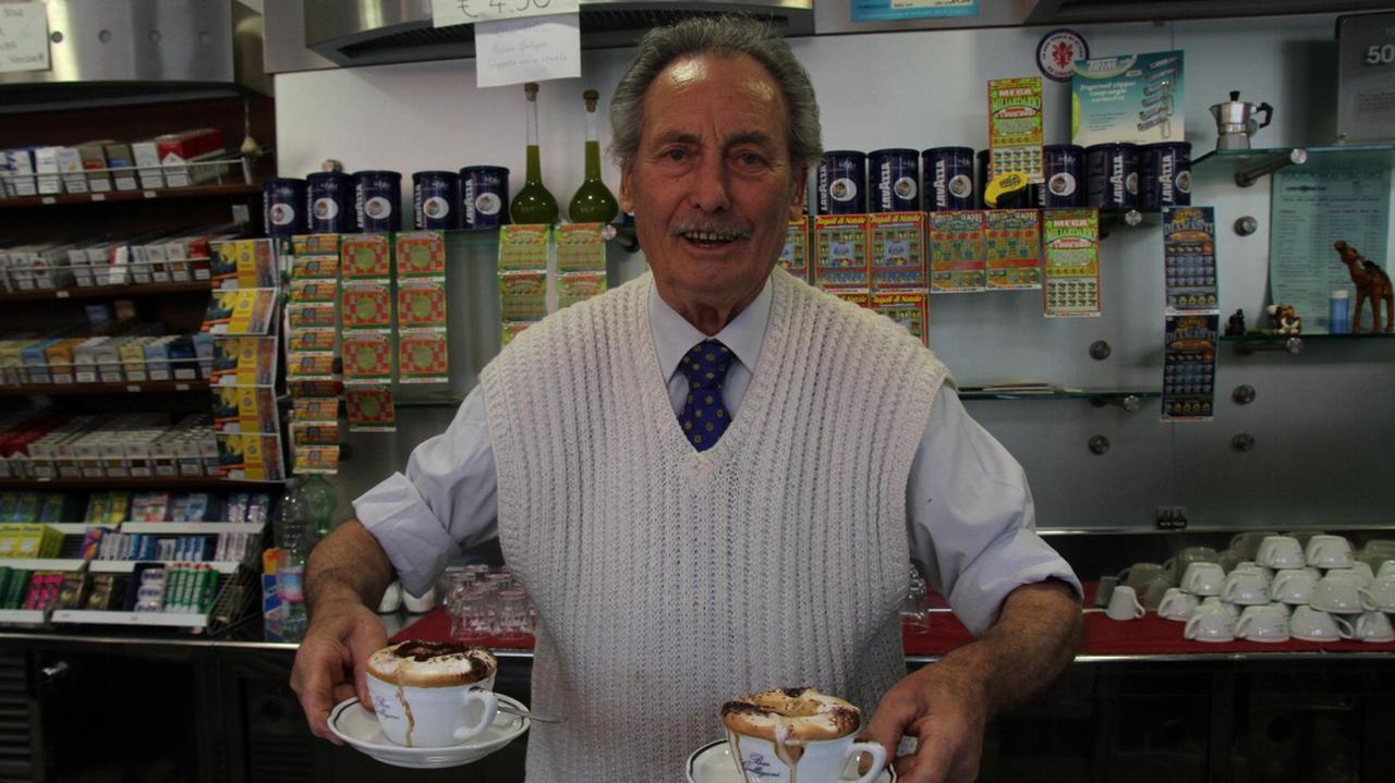 Umberto Galligani con le sue creazioni