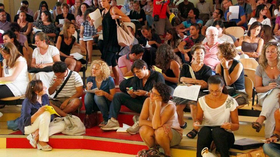 La dura scelta dei precari Cambiar città o esser fuori