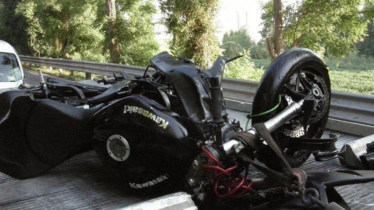 Argenta, muore in moto mentre va al lavoro