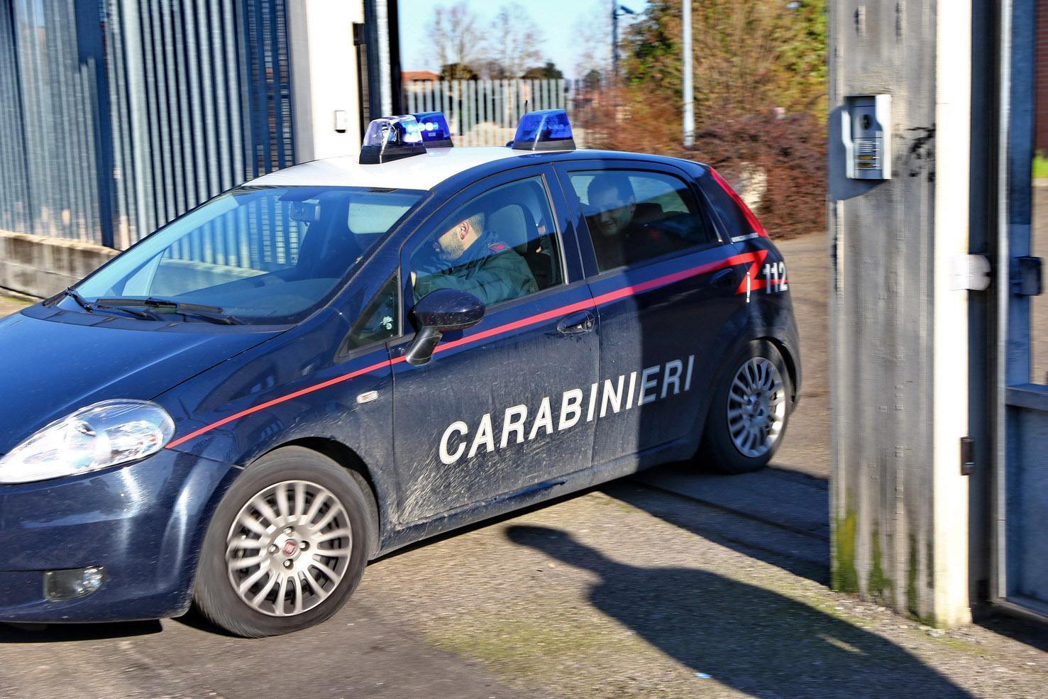 La pattuglia dei carabinieri