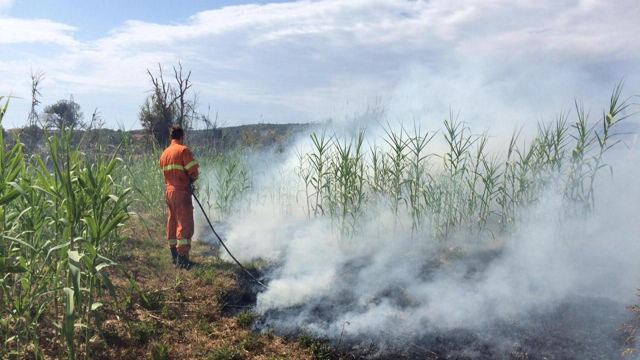 Nuovo incendio in via Lungomonte