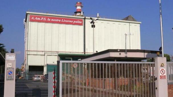 Aamps, tutte le accuse di Marzovilla