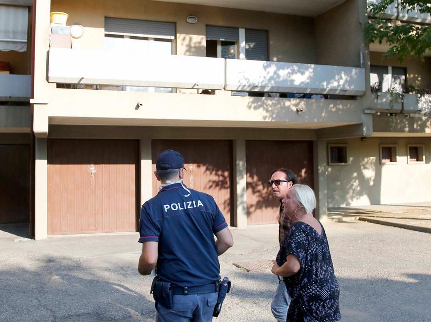 Reggio Emilia: due uomini trovati morti in casa, soli 