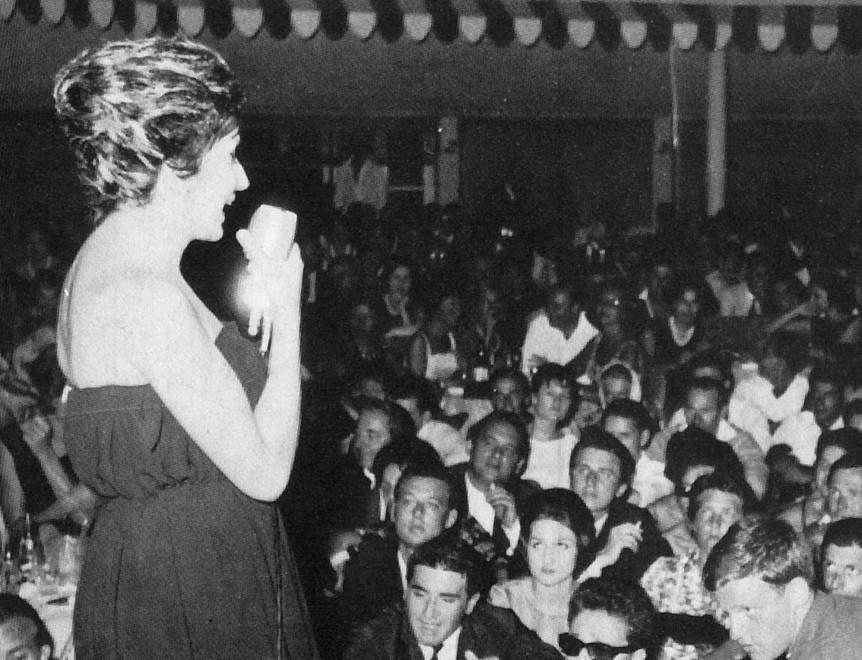 Il compleanno triste della Bussola, chiusa da due estati 