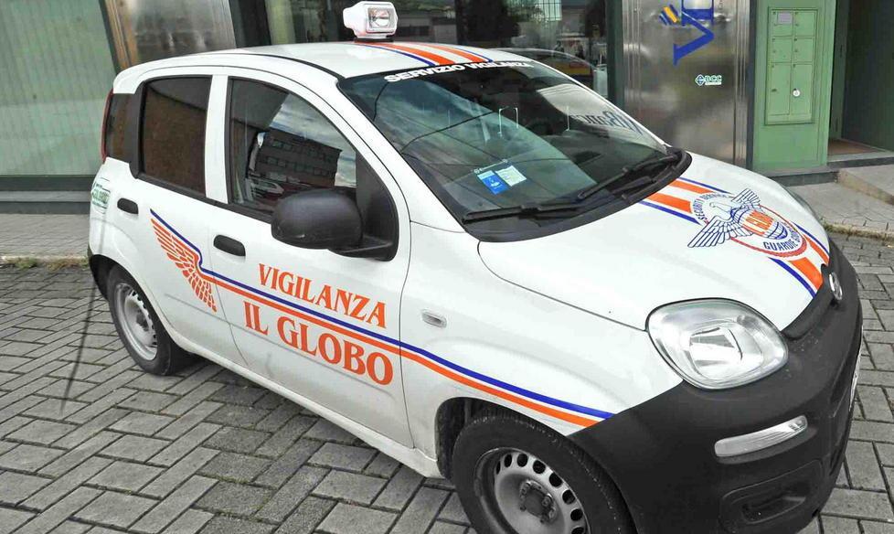 Guardia giurata aggredita e derubata della pistola