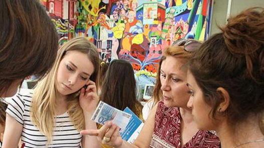 Si possono già vendere i testi vecchi