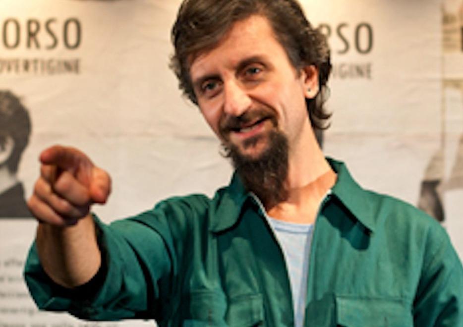 Celestini e Omar Pedrini al festival “L’isola del teatro”