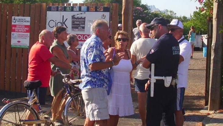 «Basta con l’ecocentro» è tensione a Cannigione
