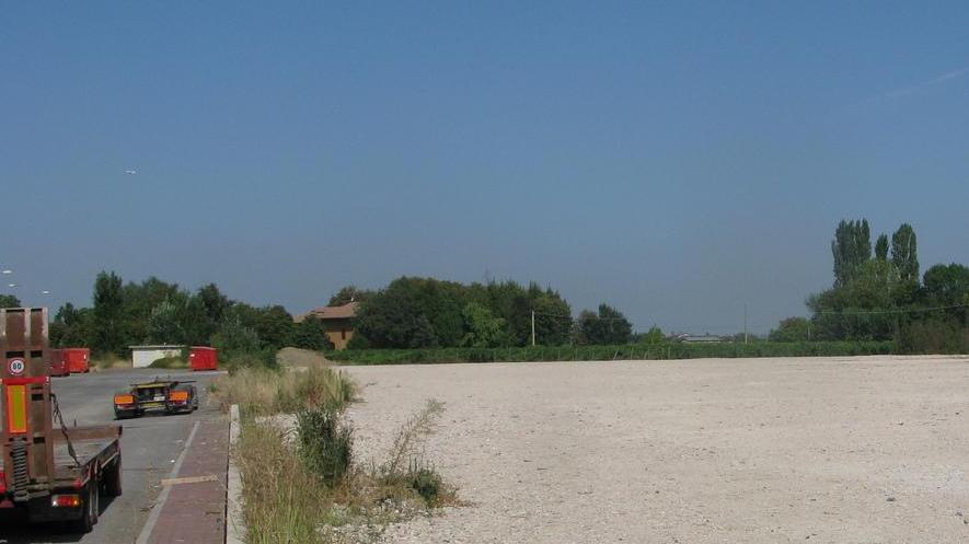 «Capannoni sfitti e aree vuote colpa delle mappe post sisma»