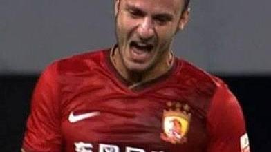 Il Carpi rompe gli indugi e presenta l’offerta a Gilardino