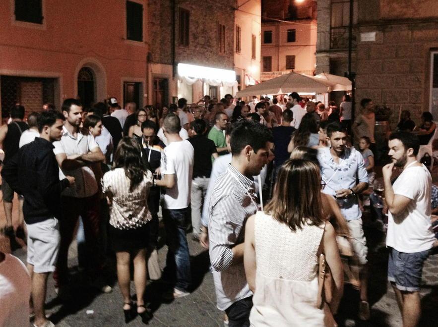 Il “Borgo del Gusto” Vini e piatti tipici nelle costellazioni