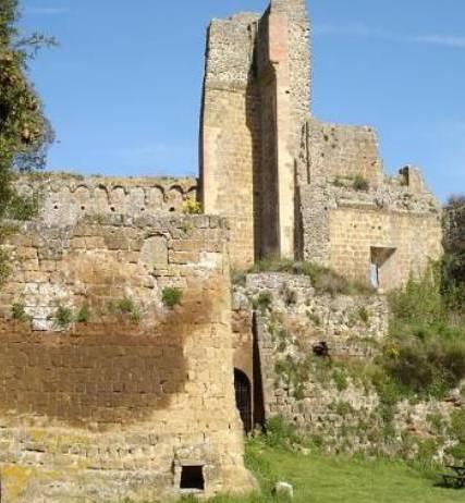 Un piano “intercetta fondi” per restaurare l’antica Rocca 