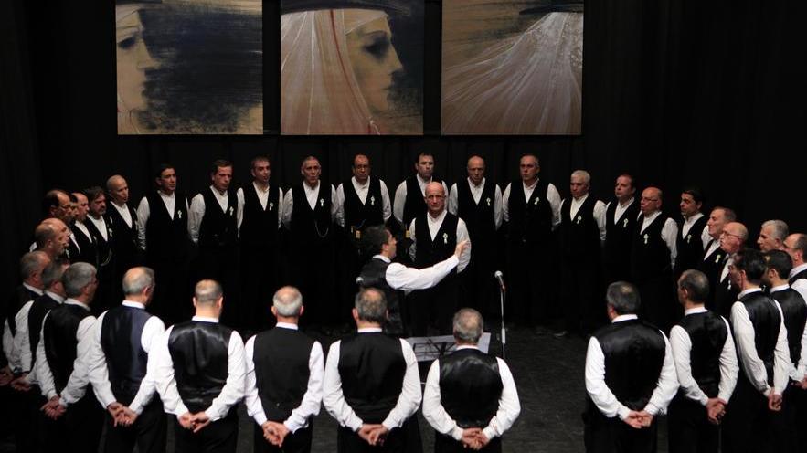 Il coro Maurizio Carta dal Papa