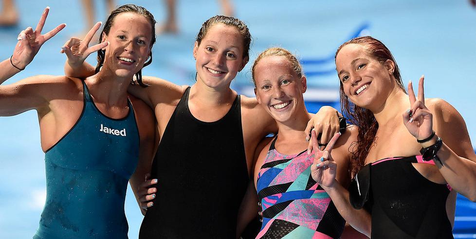 Nuoto, la Pellegrini trascina la staffetta all’argento