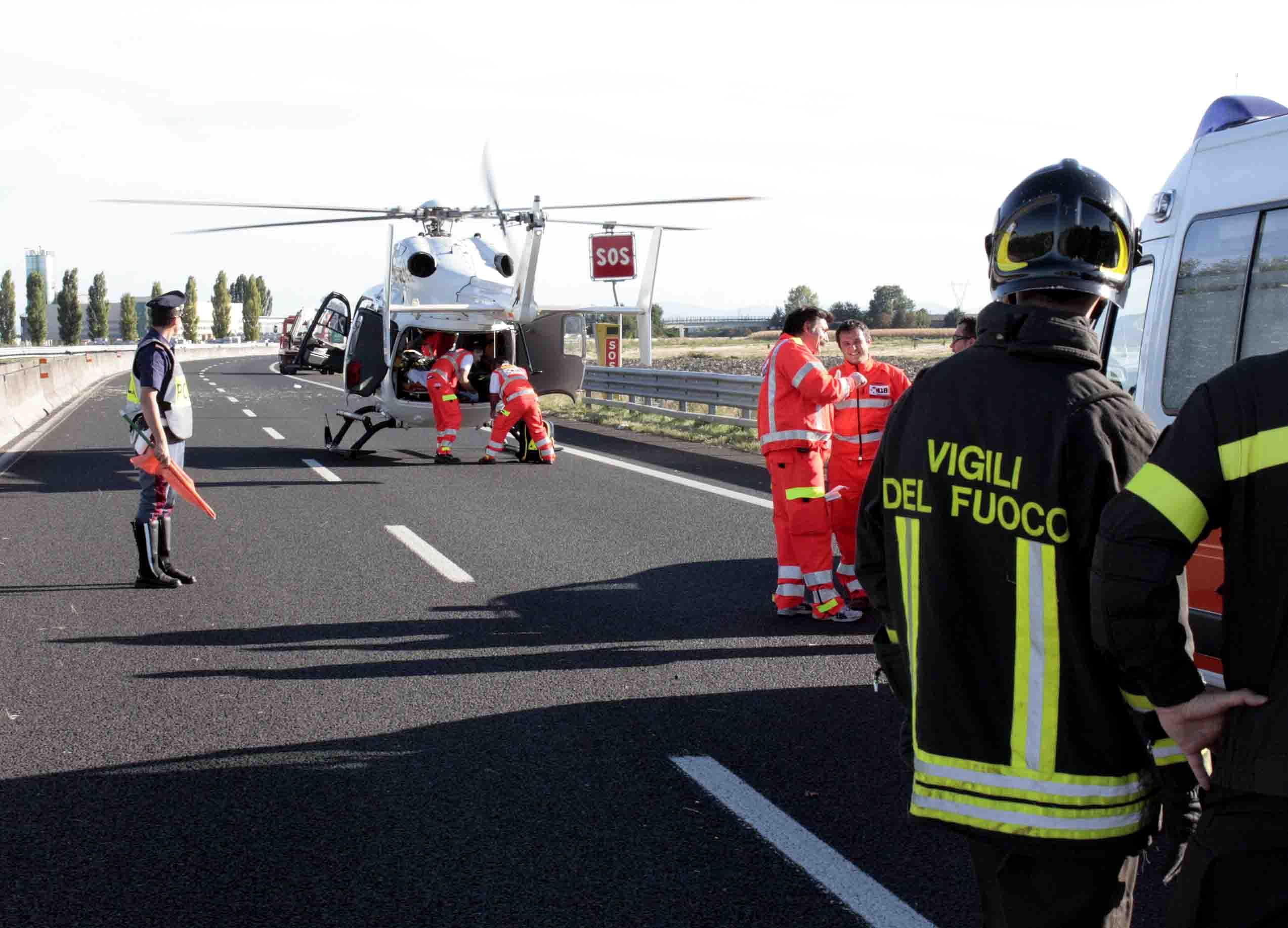Incidente sull'A13, un persona incastrata