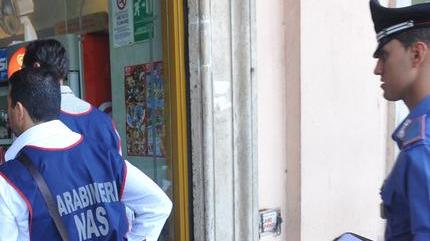Lavoratori in nero: chiusi due ristoranti a Viareggio e Lido