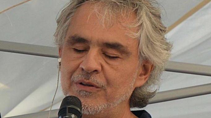 Bocelli e Cuvage, asta di spumanti per aiutare Haiti