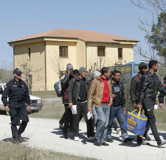 L’Ente Parco frena: «Gli alloggi servono per finanziarci»
