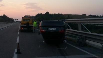 Si ribaltano con l’auto, paura sulla Pedemontana