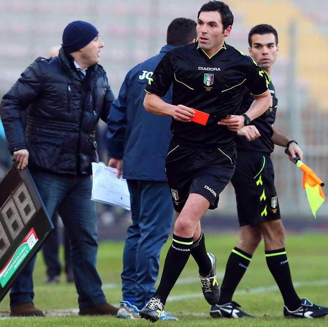 L’arbitro Juan Luca Sacchi di Macerata è una vecchia conoscenza