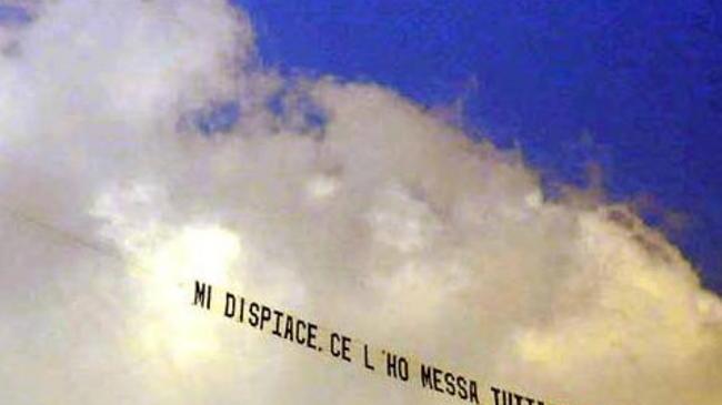 Sopra gli Oliveti passa l’aereo sfottò di Preziosi alla Samp
